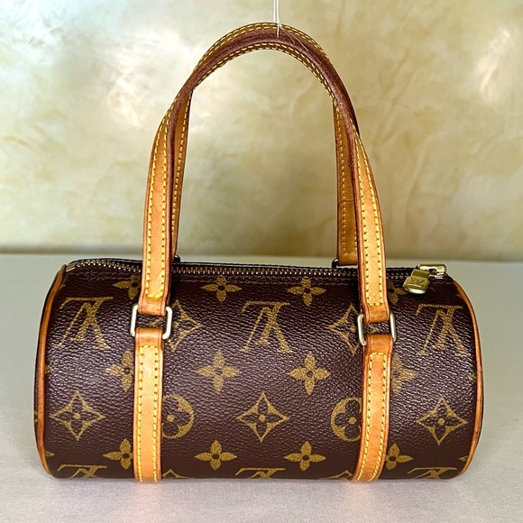 Louis Vuitton Monogram Mini Papillon 19 - Picture 3 of 15